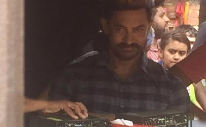 Aamir Khan resumes ‘Dangal’ shooting in young avatar