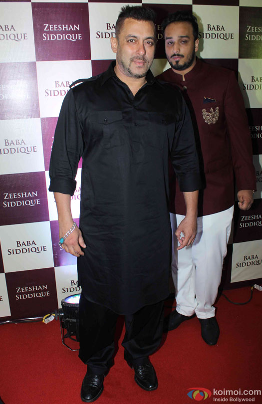 Salman Khan during the Baba Siddique's Iftar Party
