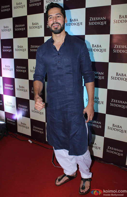 Dino Morea during the Baba Siddique's Iftar Party