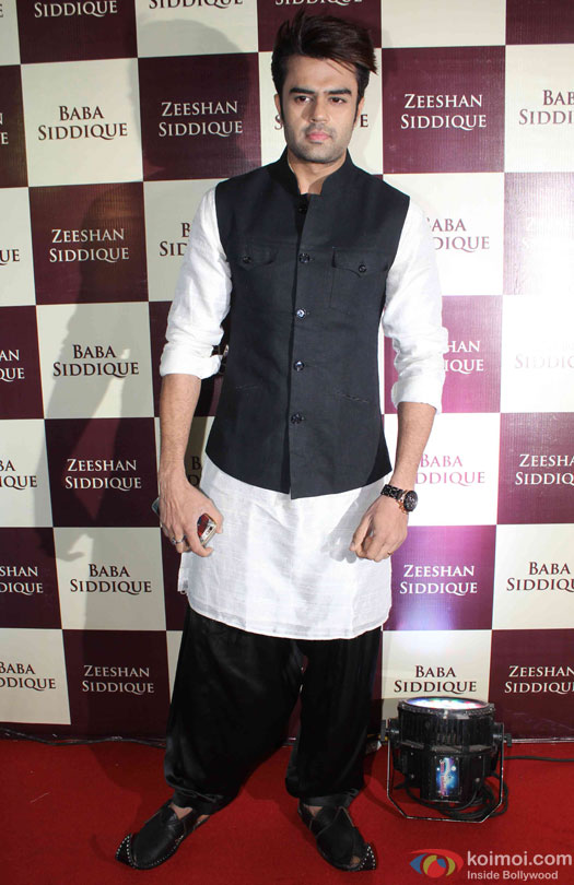 Manish Paul during the Baba Siddique's Iftar Party