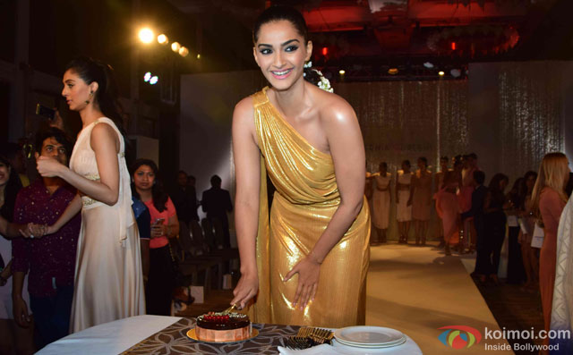 Sonam Kapoor celebrates her birthday during the Pernia Qureshi's fashion show