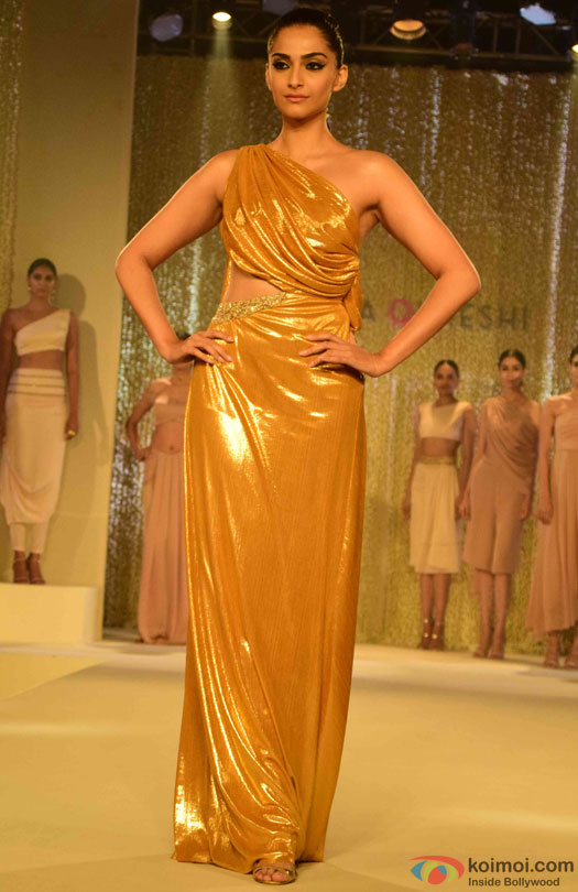Birthday Girl Sonam Kapoor turns showstopper for Pernia Qureshi's fashion show