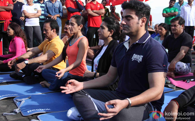 Tara Sharma, Shaina NC and Arbaaz Khan during the International Yoga day