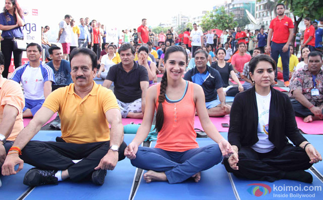 Tara Sharma and Shaina NC during the International Yoga day