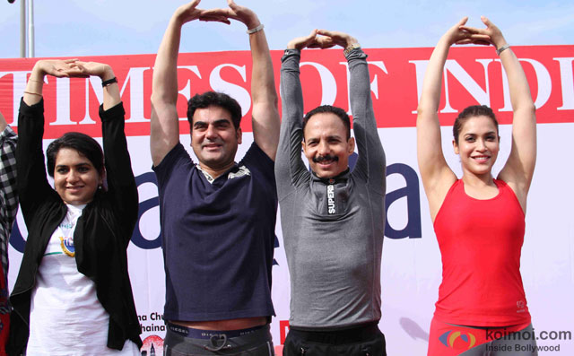 Shaina NC, Arbaaz Khan, Mickey Mehta and Rashmi Nigam during the International Yoga day