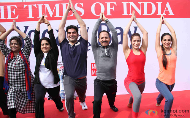 Shaina NC, Arbaaz Khan, Mickey Mehta, Rashmi Nigam and Tara Sharma during the International Yoga day