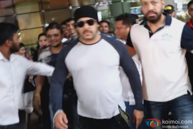 Salman khan at International Airport