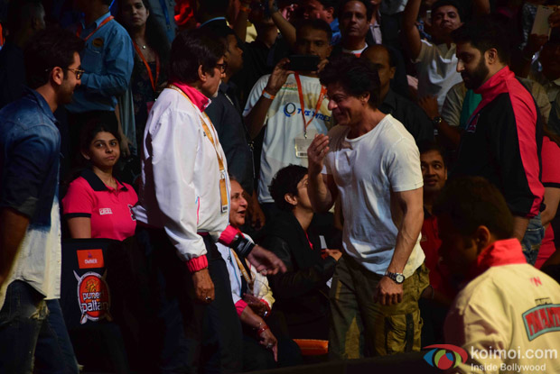  Ranbir Kapoor, Shahrukh Khan, Amitabh Bachchan, Abhishekh Bachchan and Jaya Bachchan during the fourth season of Pro-Kabaddi League 2016