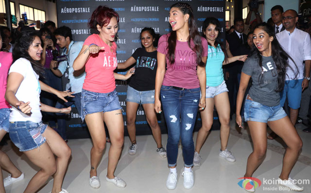 Jacqueline Fernandez during the launch of 'Aeropostale' Store
