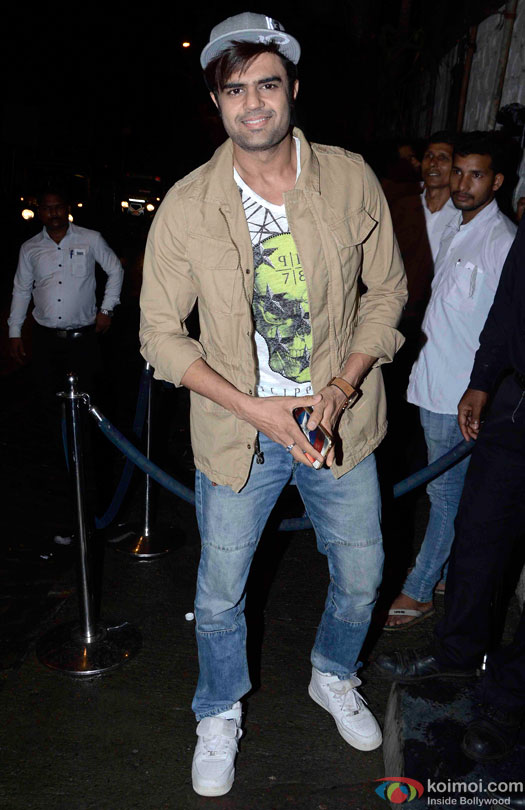 Manish Paul during the Anand L. Rai's Birthday Bash