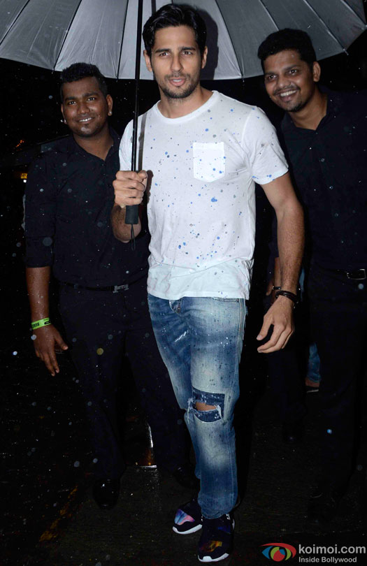Sidharth Malhotra during the Anand L. Rai's Birthday Bash