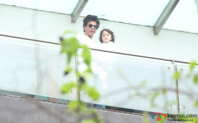 Shah Rukh Khan Celebrated Eid With Media