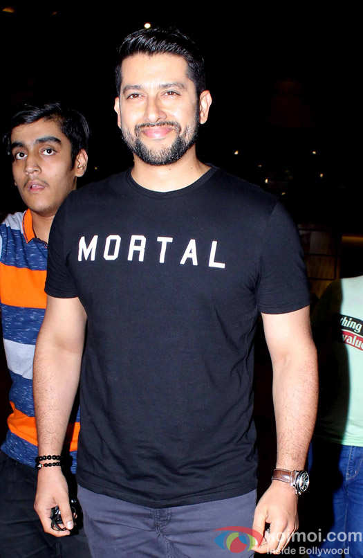 Aftab Shivdasani spotted at Airport