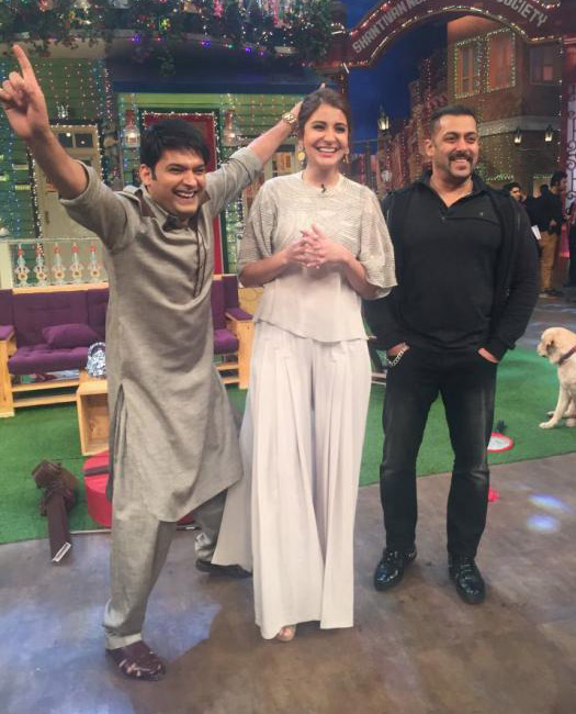 Salman Khan and Anushka Sharma appears on The Kapil Sharma Show to promote Sultan!