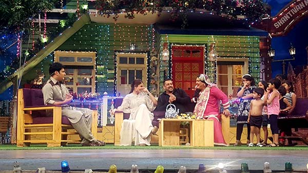 Salman Khan and Anushka Sharma appears on The Kapil Sharma Show to promote Sultan!