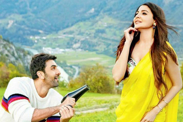  Ranbir-Anushka's Fun Stills From Ae Dil Hai Mushkil