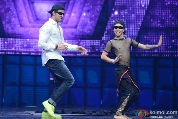 Hrithik Roshan on the sets of Dance + season 2 