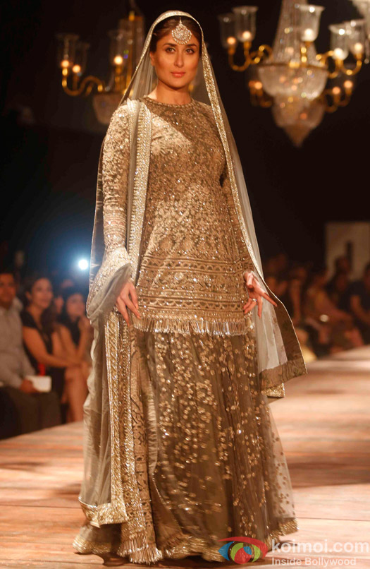 Kareena Kapoor Khan Lakme Fashion Week Winter Festive 2016 Grand Finale