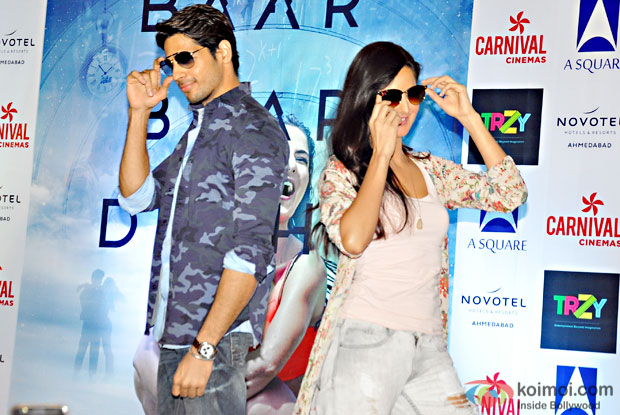 Sidharth Malhotra and Katrina Kaif promoted Baar Baar Dheko at Carnival Cinemas
