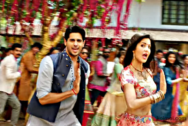 Sidharth Malhotra and Katrina Kaif in a Nachde Ne Saare song still from Baar Baar Dekho