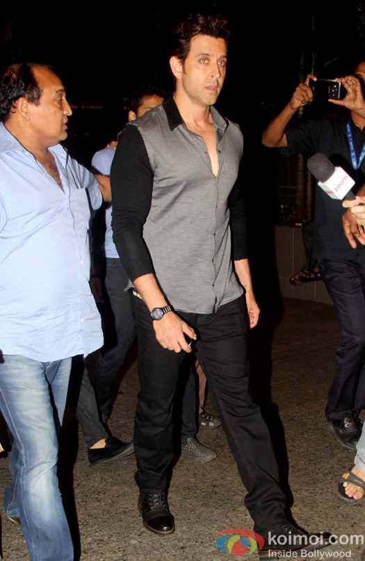 Hrithik Roshan spotted at mumbai airport