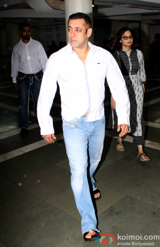 Salman Khan during a prayer meeting of filmmaker Rajjat Barjatya