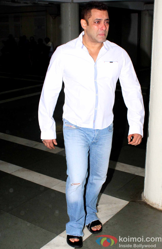 Salman Khan during a prayer meeting of filmmaker Rajjat Barjatya