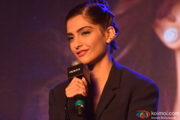 Sonam Kapoor, Yuvraj Singh At A Smartphone Launch Event