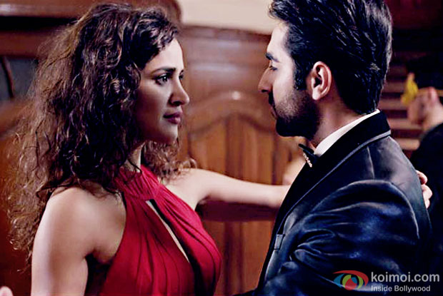 IK VAARI Video Song | Feat. Ayushmann Khurrana And Aisha Sharma