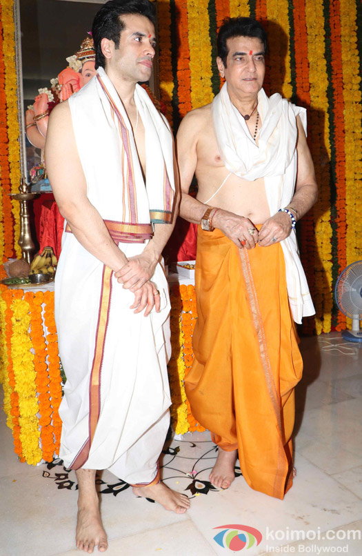 Jeetendra and Tushar Kapoor Celebrates Ganesh Chaturthi