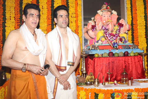 Jeetendra and Tushar Kapoor Celebrates Ganesh Chaturthi