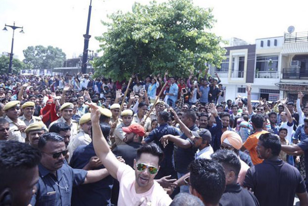 Varun Dhawan At Badrinath Ki Dulhania Shoot In Kota