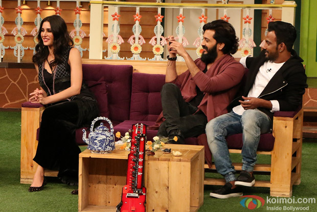Ritesh Deshmukh, Nargis Fakhri and Dharmesh Yelande on the sets of The Kapil Sharma Show