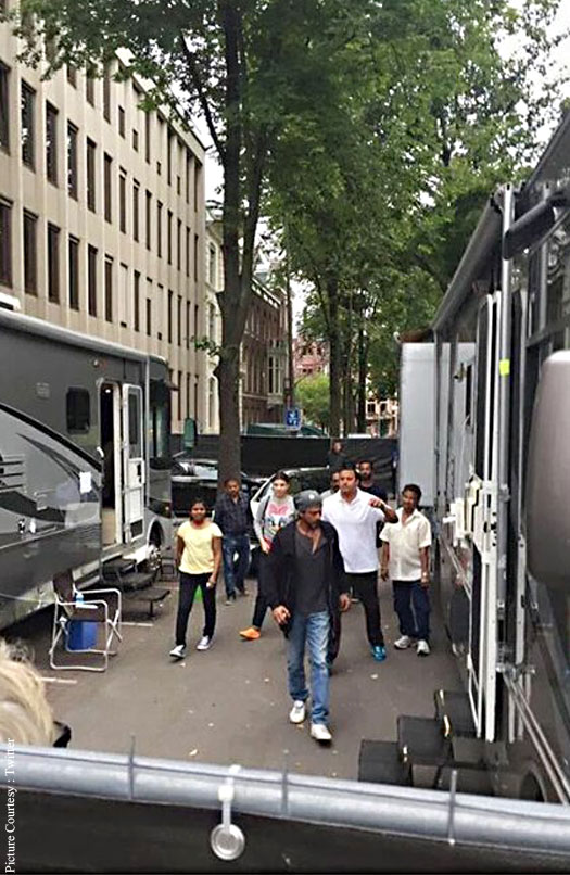 Shah Rukh Khan On The Sets : The Ring