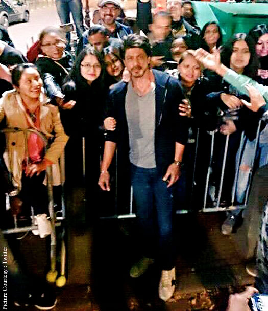 Shah Rukh Khan On The Sets : The Ring