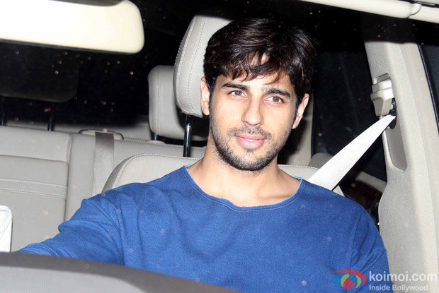 Sidharth Malhotra spotted at Shaad Ali's house