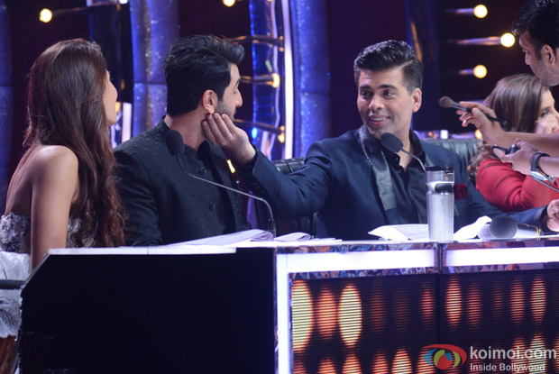 Jacqueline Fernandez, Farah Khan, Karan Johar and Ranbir Kapoor on the sets of Jhalak Dikhhla Jaa