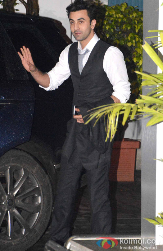 Ranbir Kapoor spotted at Airport