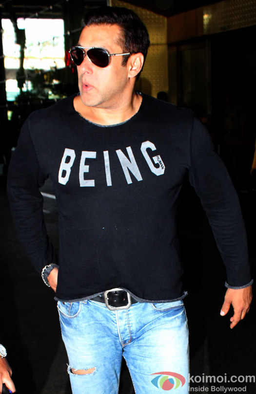 Salman Khan Spotted at Airport