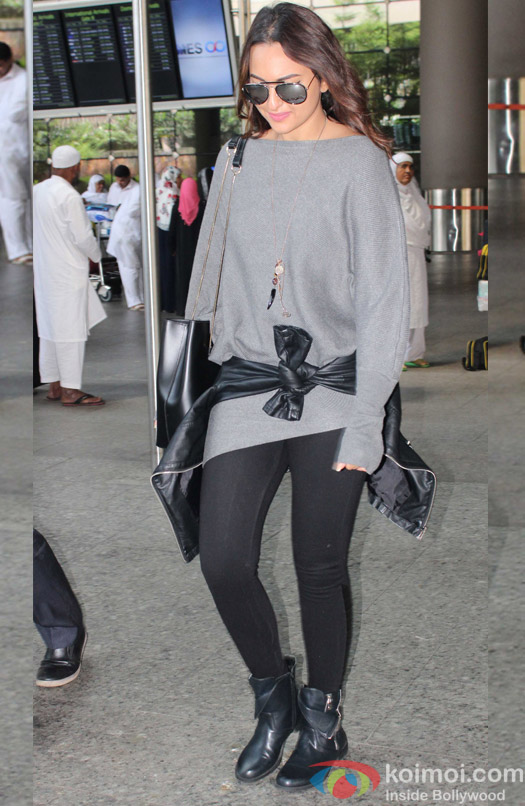 Sonakshi Sinha spotted at Airport
