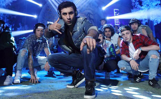 Ae Dil Hai Mushkil Performs Well On Day 4 (1st Mon) | Box Office Report