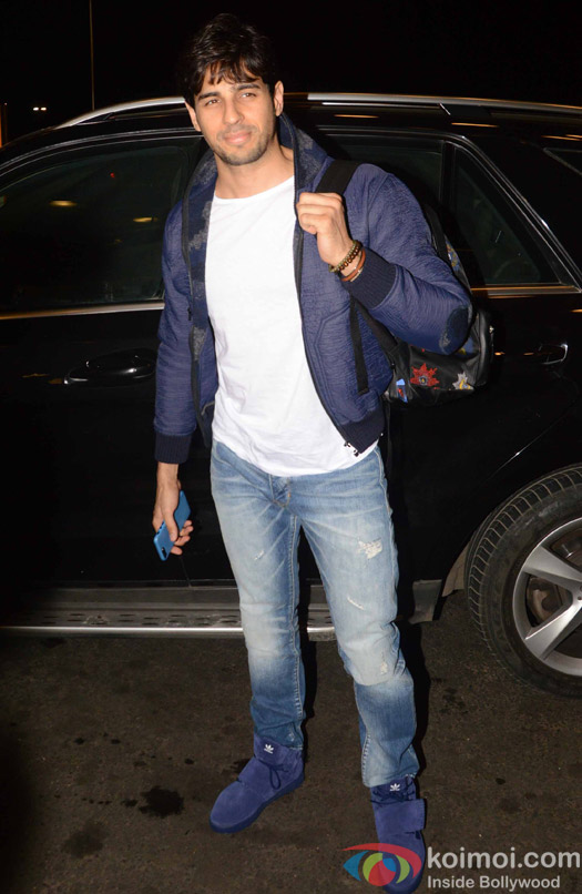 Sidharth Salhotra spotted at Airport