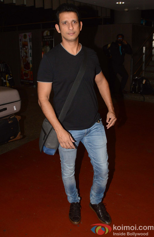 Sharman Joshi spotted at Airport