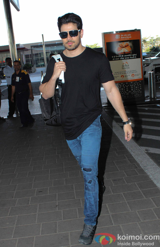 Sooraj Pancholi spotted at Airport