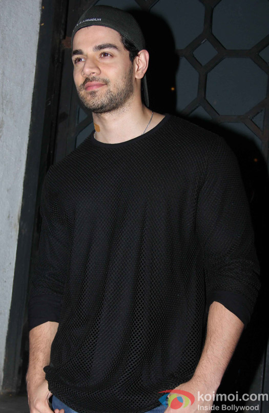 Sooraj Pancholi spotted at Bandra