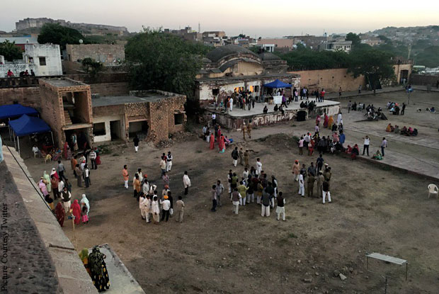 On The Sets Of Baadshaho