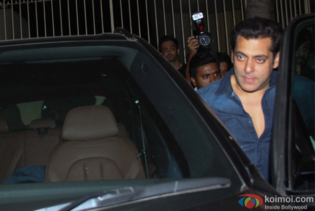 Salman Khan Spotted at Sucasa Restro and Bar at Bandra