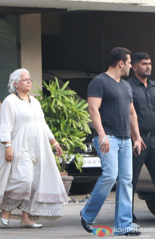 Salman Khan and Iulia Venture spotted at Arpita's house at Bandra