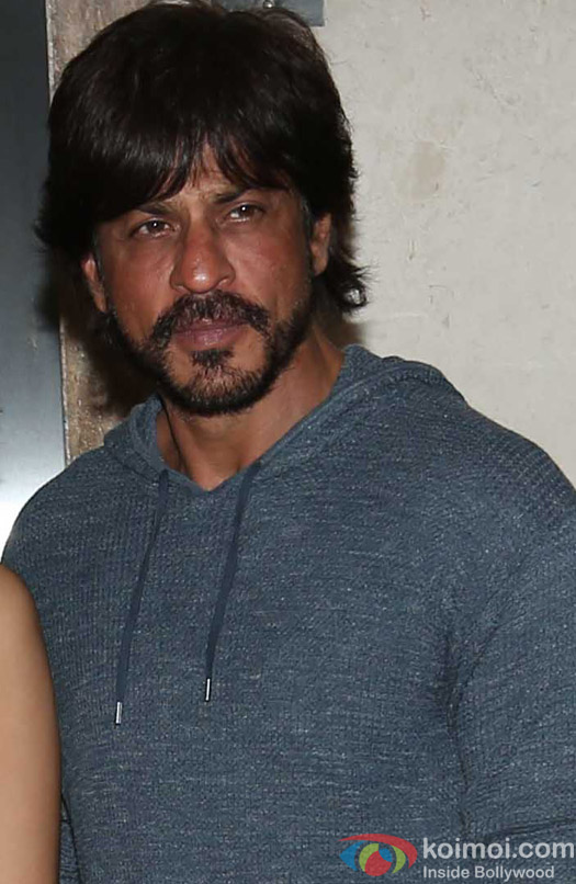 Shah Rukh Khan attends Madhur Bhandarkar's house warming party 