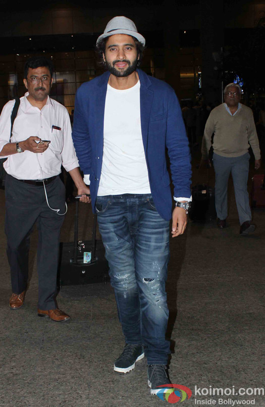 Bollywood Celebrities Spotted at Airport